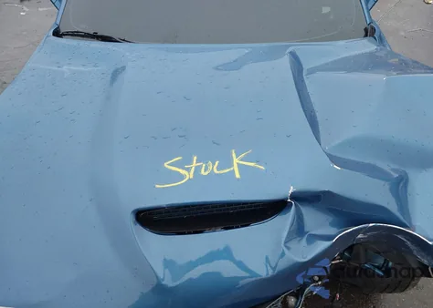 2022 Dodge Challenger R/T z USA, uszkodzony, nr VIN 2C3CDZBT6NH242800